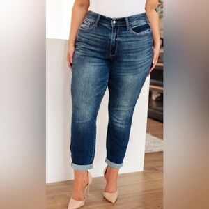 Judy Blue Mid-Rise Boyfriend Crop Cuffed Jeans Dark Wash Size 22W NEW Stretch